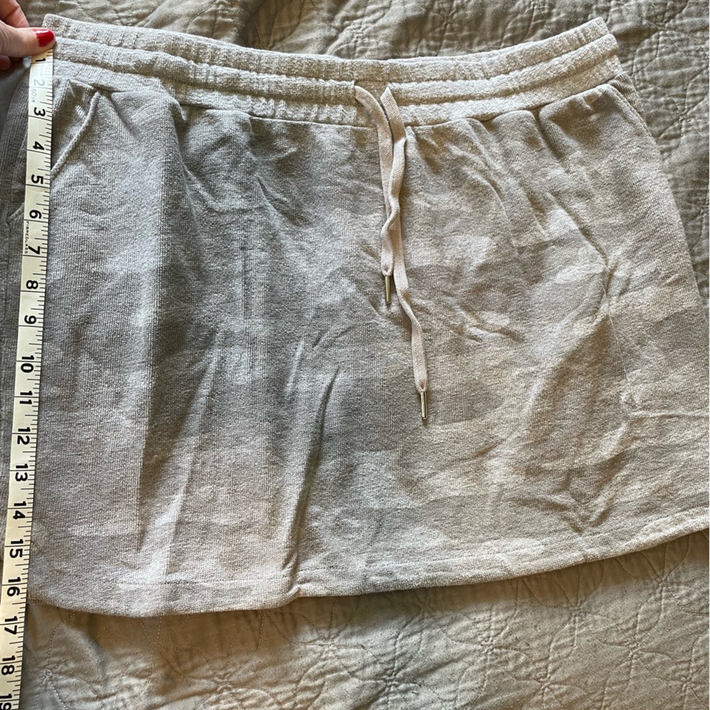 Maurices gray camo skirt